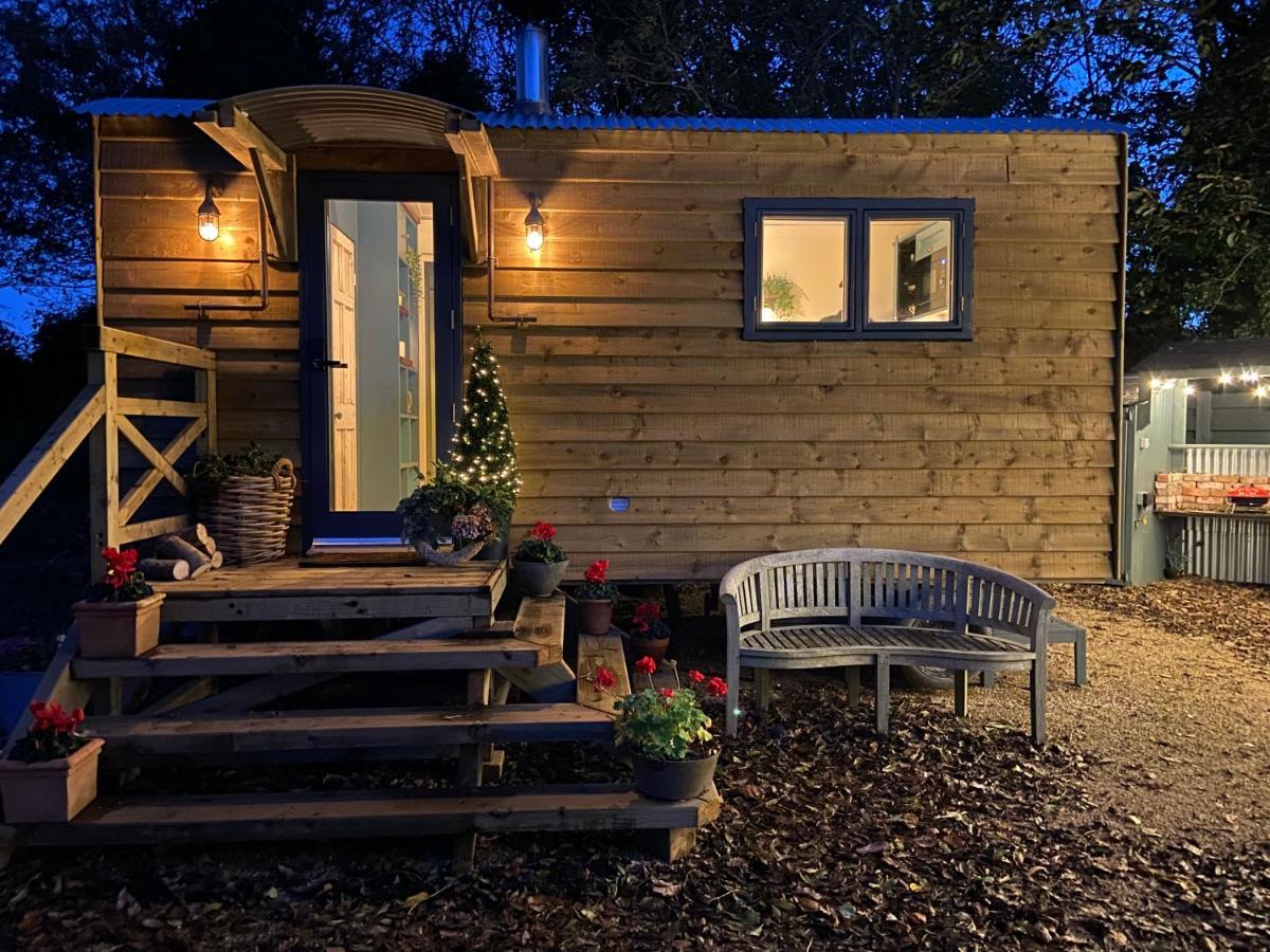 Cosy Double Shepherds Hut In Beautiful Wicklow With Underfloor Heating Throughout Rathnew Eksteriør billede