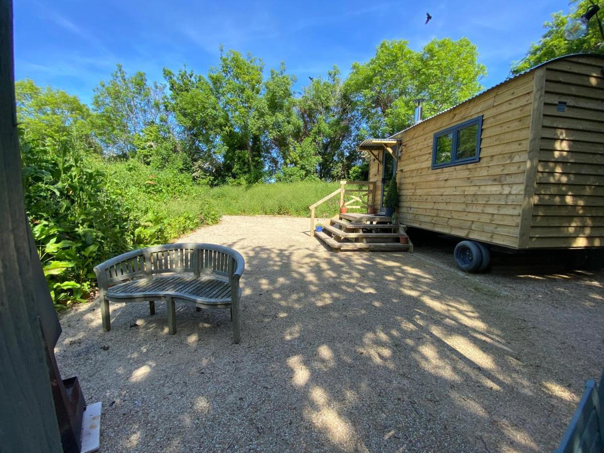 Cosy Double Shepherds Hut In Beautiful Wicklow With Underfloor Heating Throughout Rathnew Eksteriør billede